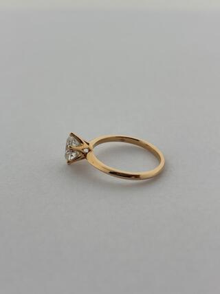 Rosegouden ring met een briljant geslepen diamant – Natuurlijk ( IGI G